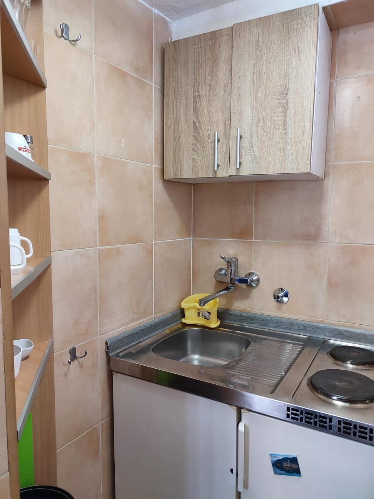 Bay Mola Home Kotor Ngoại thất bức ảnh