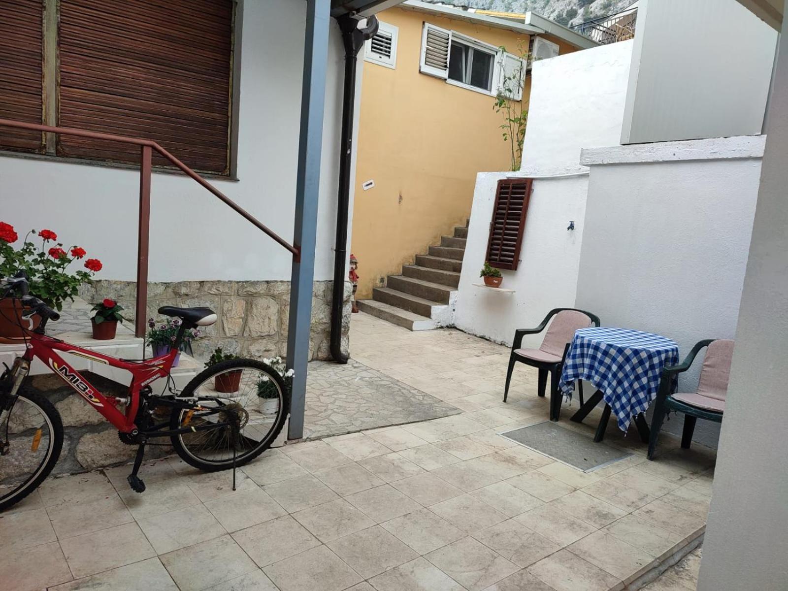 Bay Mola Home Kotor Ngoại thất bức ảnh