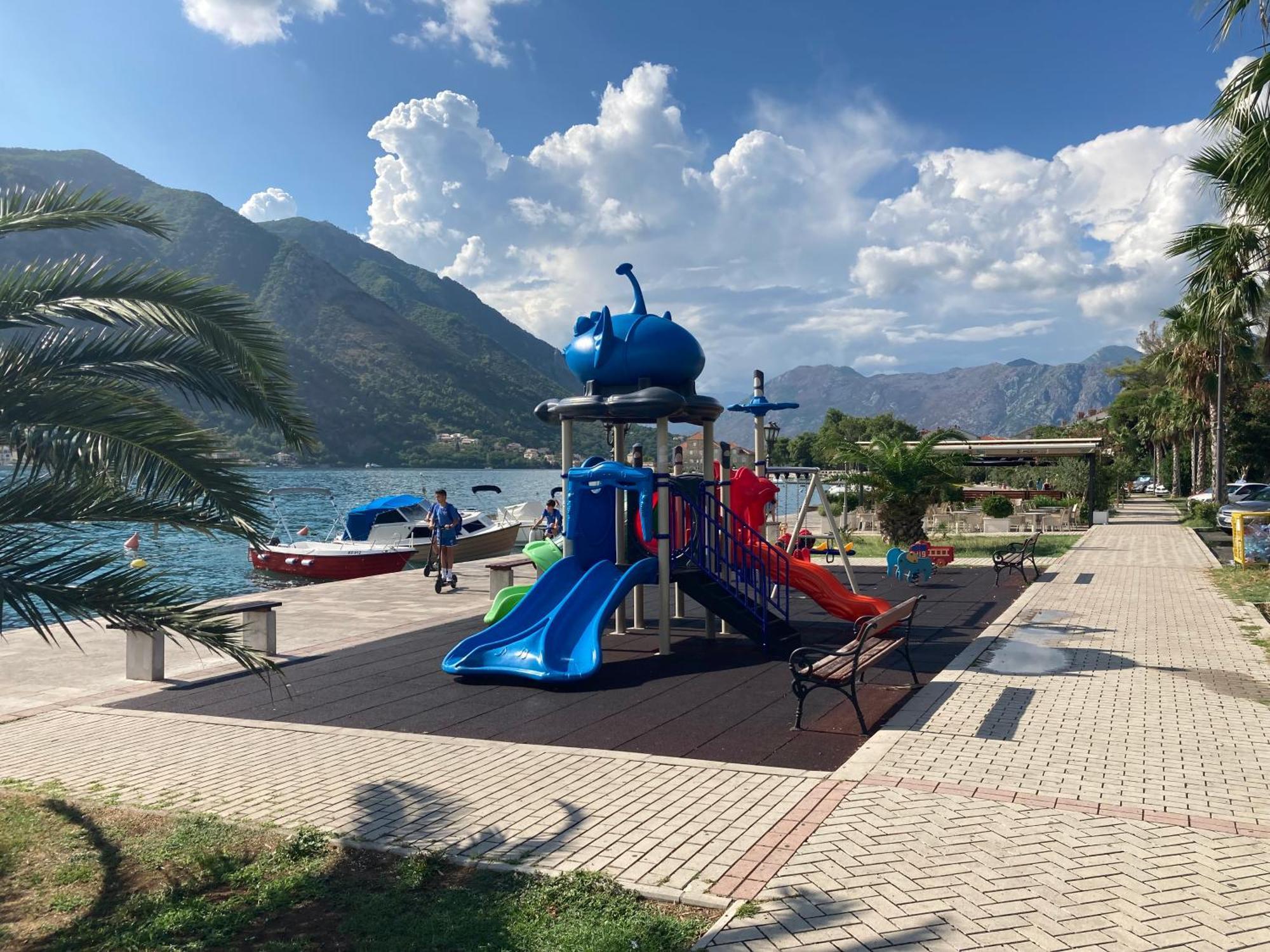 Bay Mola Home Kotor Ngoại thất bức ảnh